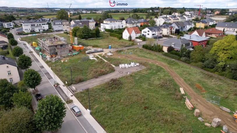 Entdecken Sie Ihr zukünftiges Zuhause in Bertrange, gebaut von dem renommierten Bauträger Maisons Loginter! - Bild #7